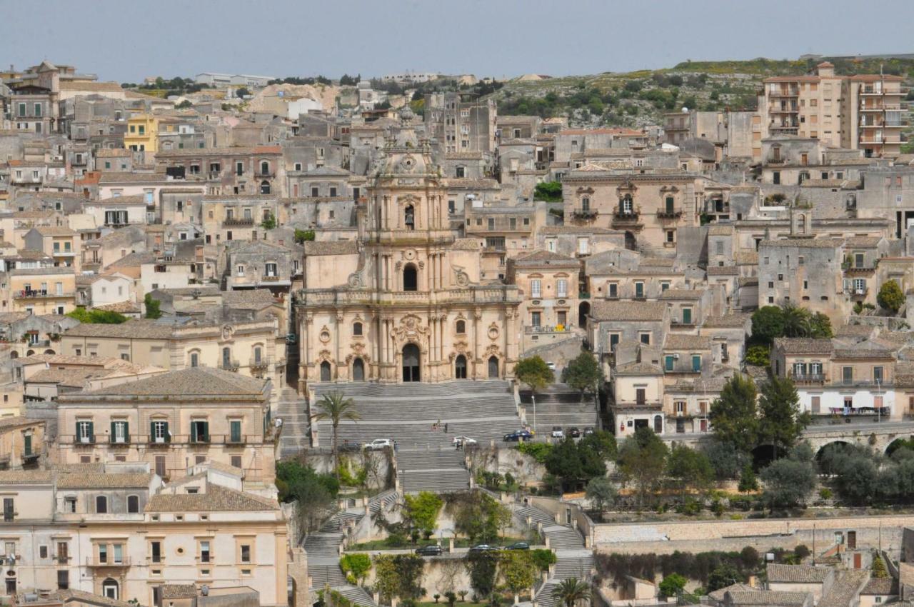 Casa Fontana Villa Modica Eksteriør billede